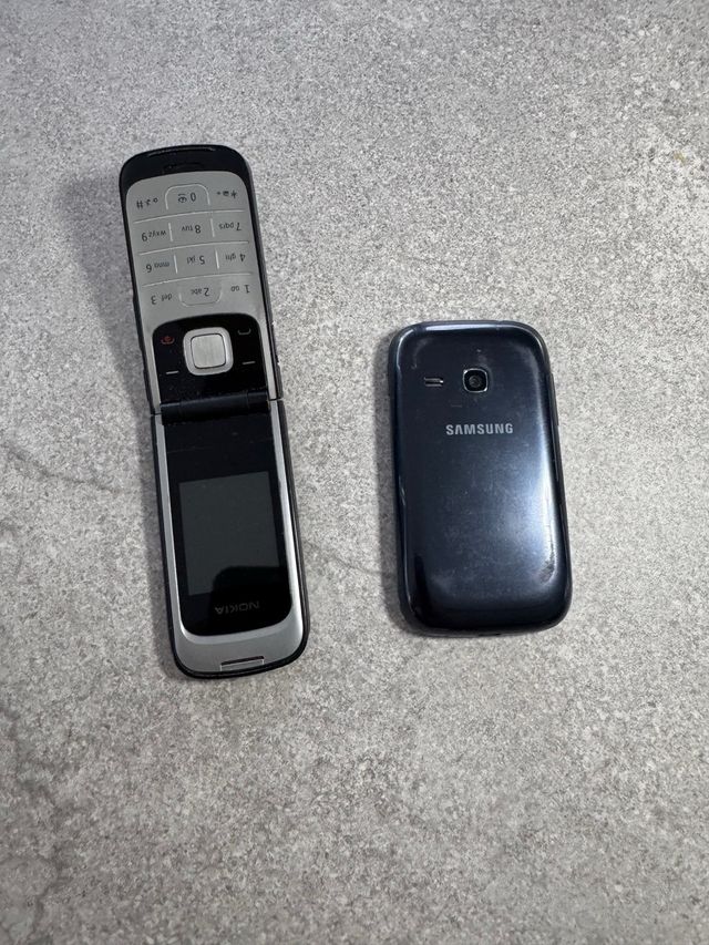 Móviles Nokia y Samsung