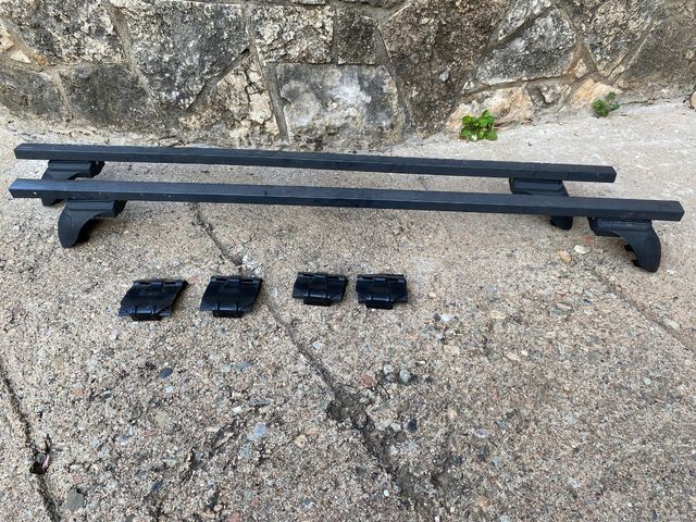 Barra portaequipajes coche