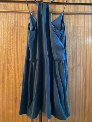 Vestido negro sedoso American Vintage