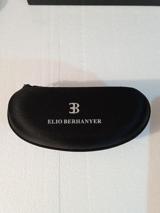 Estuche Gafas Elio Berhanyer.Cierre de cremallera.