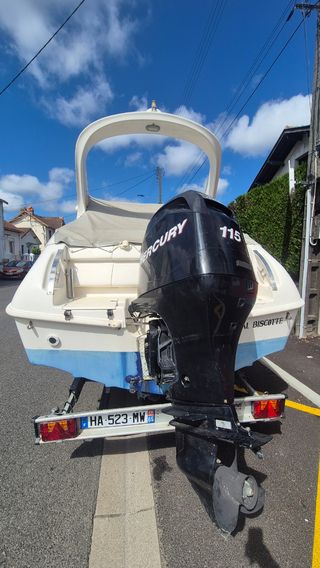 Embarcación Salpa 20