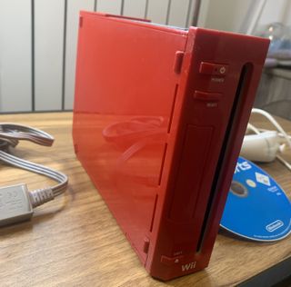 Wii Rossa - Console Nintendo + Wii Sports