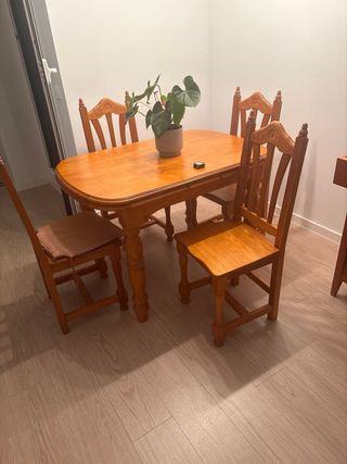 Mesa Comedor Madera + 6 sillas
