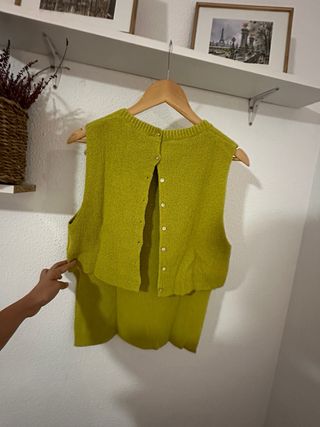 Top Zara verde - Punto