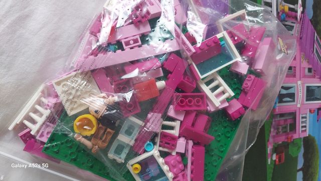 Casa coche compatible Lego. Juguetos 584 piezas