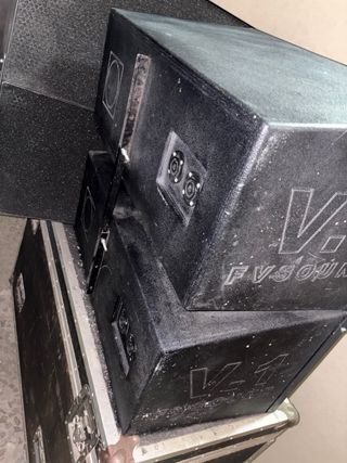 Line Array 800w - 8 cajas