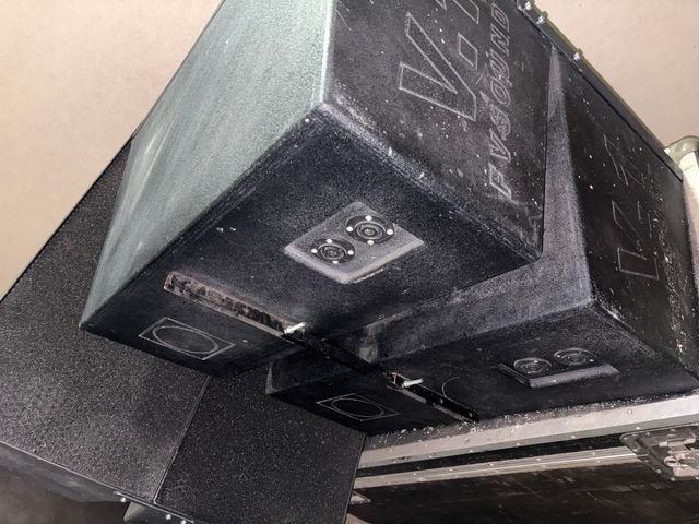 Line Array 800w - 8 cajas