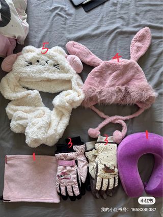 Gorros y guantes infantiles - Rosa y blanco
