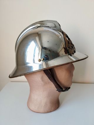 Casco Adrian bomberos, Francia 1933.