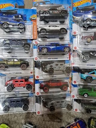 Hot Wheels 4x4 - 38 Coches