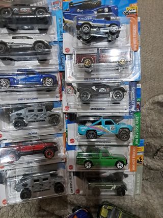Hot Wheels 4x4 - 38 Coches