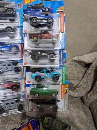 Hot Wheels 4x4 - 38 Coches
