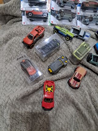 Hot Wheels 4x4 - 38 Coches