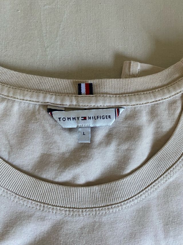 Camiseta Tommy Hilfiger Beige - Talla L