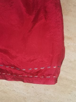 T 38, Surkana, vestido de seda