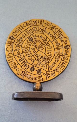 Escultura Disco de Festo