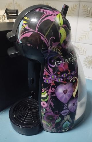 Cafetera capsulas Dolce Gusto Custo Barcelona