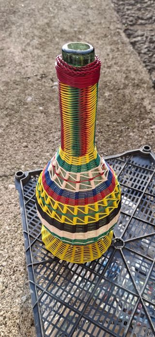 Bottiglia intrecciata vintage