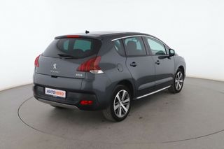 Peugeot 3008 1.6 Blue-HDi Allure
