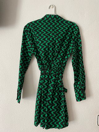 Vestido mini estampado - verde y negro