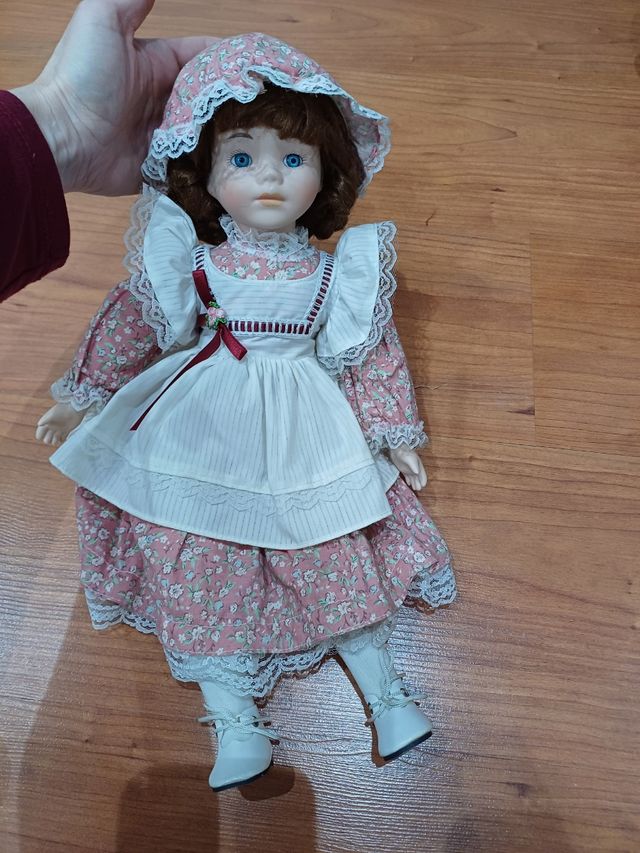 Muñeca porcelana vintage