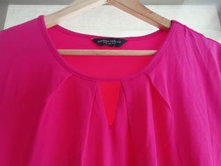 Vestido midi fucsia talla grande