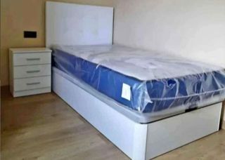 Canapé matrimonio + 2 colchones