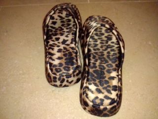 Sandalias leopardo T37