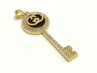 colgante oro 18k con circonita