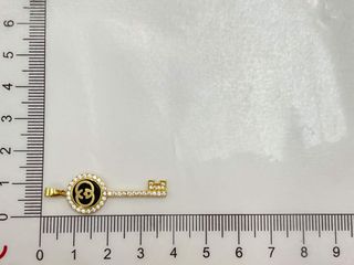 colgante oro 18k con circonita