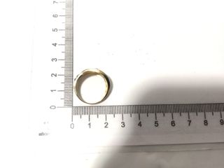 anillo oro 18k con piedra con circonita