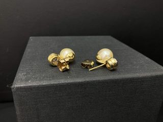 pendientes oro 18k con piedra