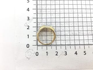 anillo oro 18k con piedra con circonita