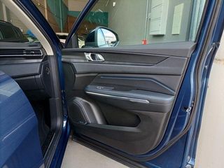 Lynk & Co 01 1.5 PHEV 6.6kW 192 kW (261 CV)