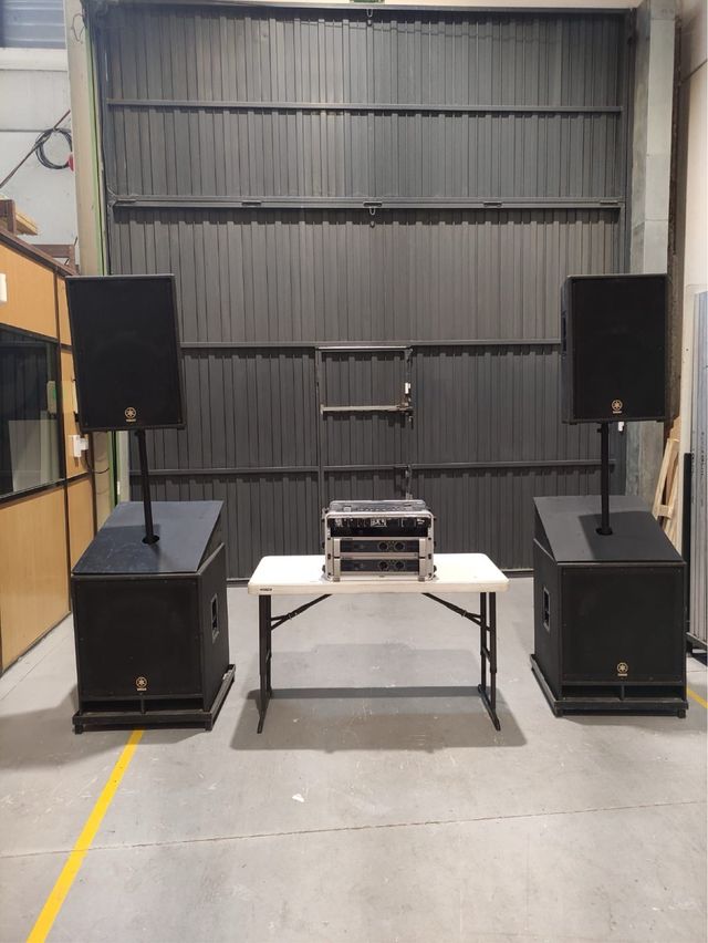 Equipo Yamaha completo de 2.800w RMS