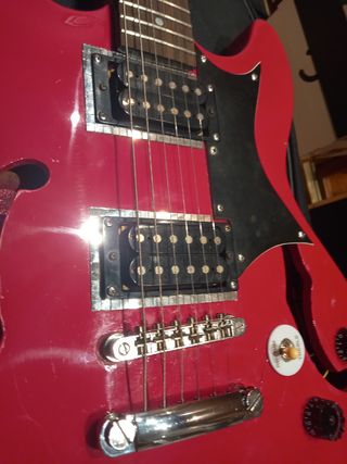 Rebajada! hollow body con funda pastillas ibanez