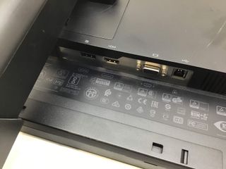 monitor led lenovo t22v20