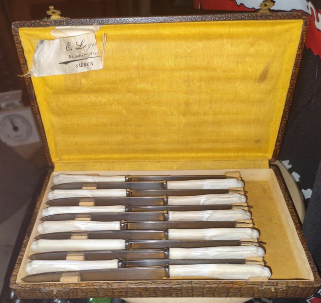 Cuchillos E. Legrand - Marfil - 8uds