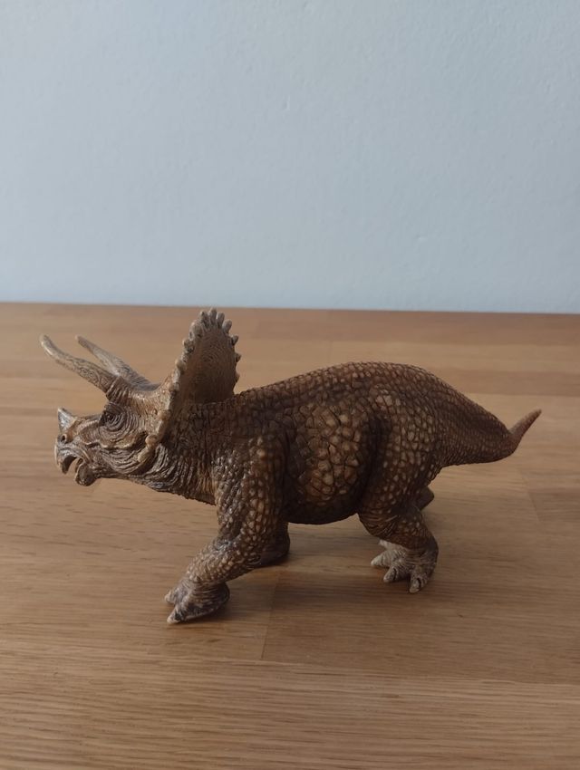 Figure di Triceratops Schleich