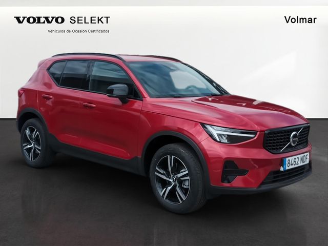 VOLVO XC40 2.0 B4 PLUS DARK AUTO 197 5P