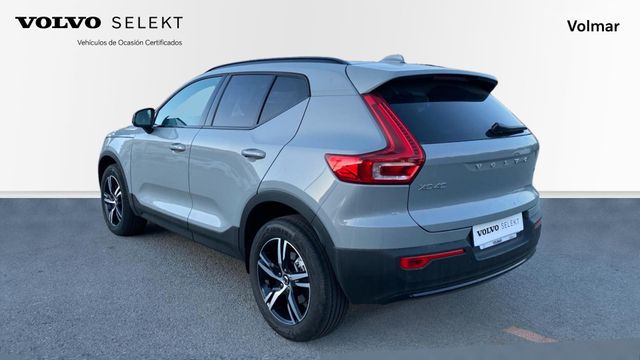 VOLVO XC40 2.0 B3 PLUS DARK AUTO 163 5P