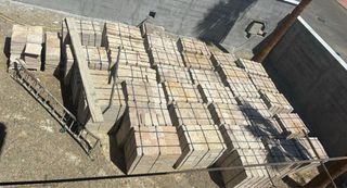Stock Travertino 