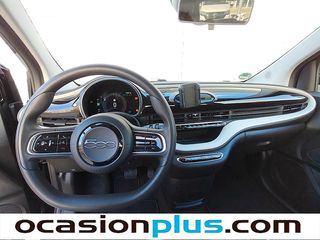 Fiat 500 Electrico Action Hb 185 km 70 kW (95 CV)