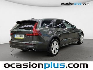 Volvo V60 Cross Country B4 D Cross Country Pro AWD Auto 145 kW (197 CV)