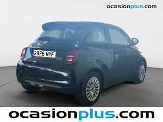 Fiat 500 Electrico Action Hb 185 km 70 kW (95 CV)