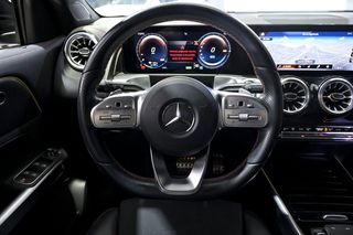 Mercedes EQB MERCEDES-BENZ   300 4MATIC 