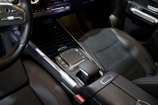 Mercedes EQB MERCEDES-BENZ   300 4MATIC 