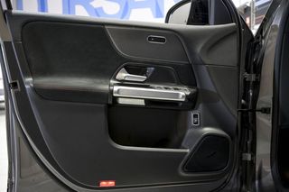 Mercedes EQB MERCEDES-BENZ 300 4MATIC