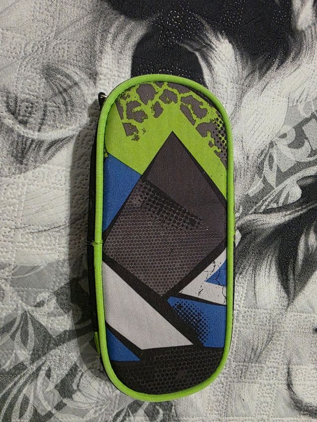 Astuccio Scuola colorato SEVEN