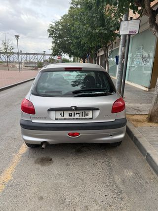 Peugeot 206 1999